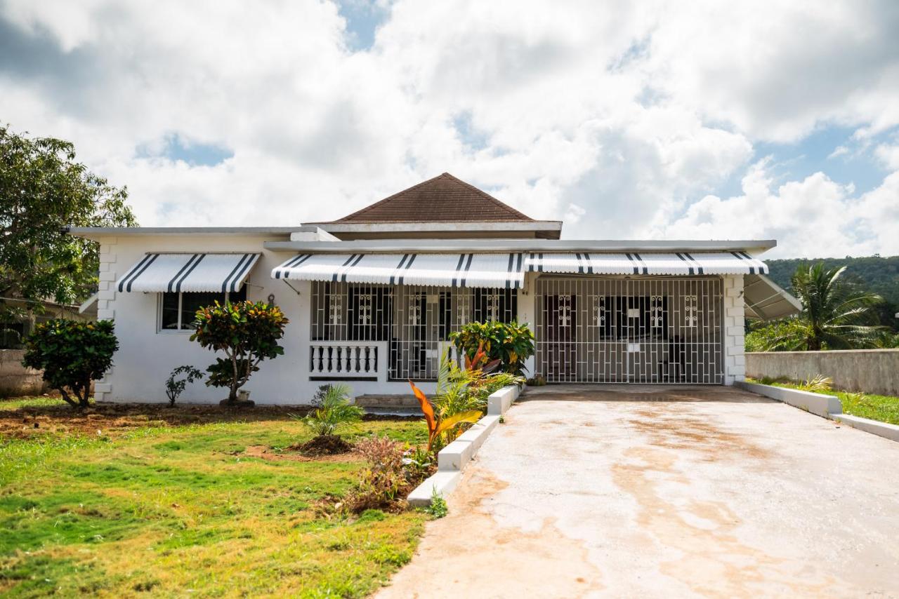 Richieville Home - B&B