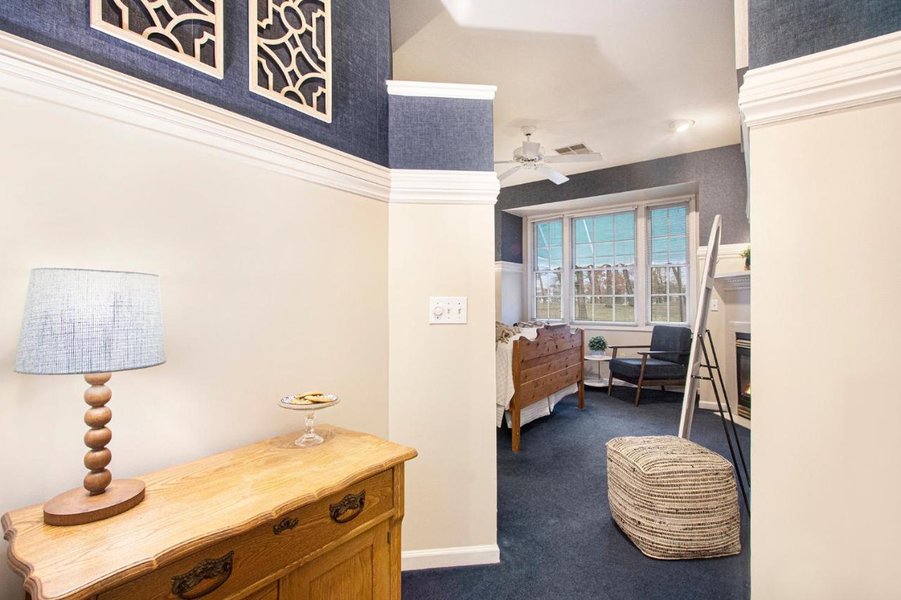 Queen Suite
