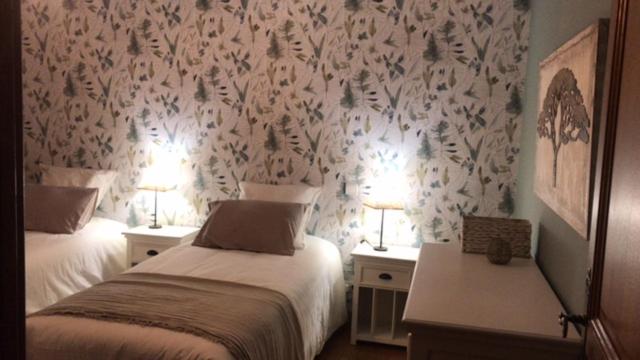 Doppel-/Zweibettzimmer mit eigenem Bad
