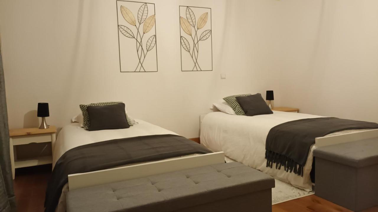 Zweibettzimmer mit eigenem Bad