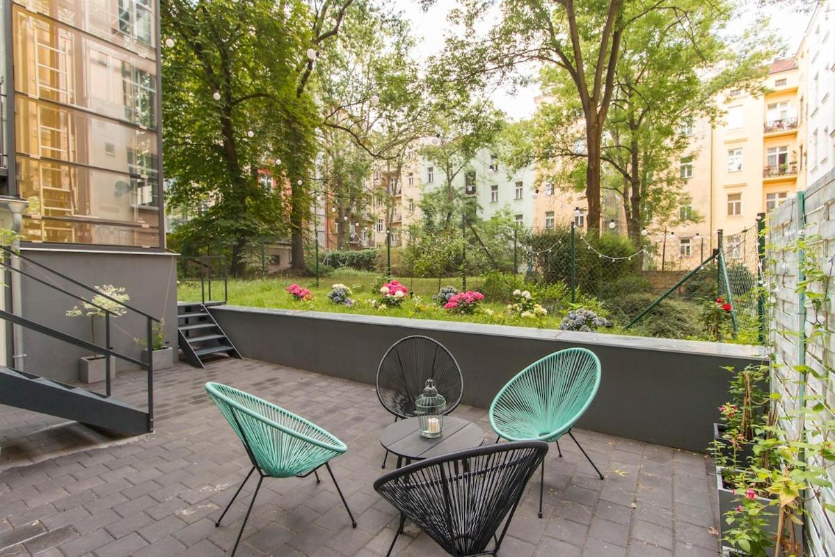 Modern apartment with garden - B&B Prague