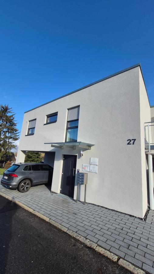 Apartments Seibel Doppel-Zweibettzimmer mit Bad - B&B Reutlingen