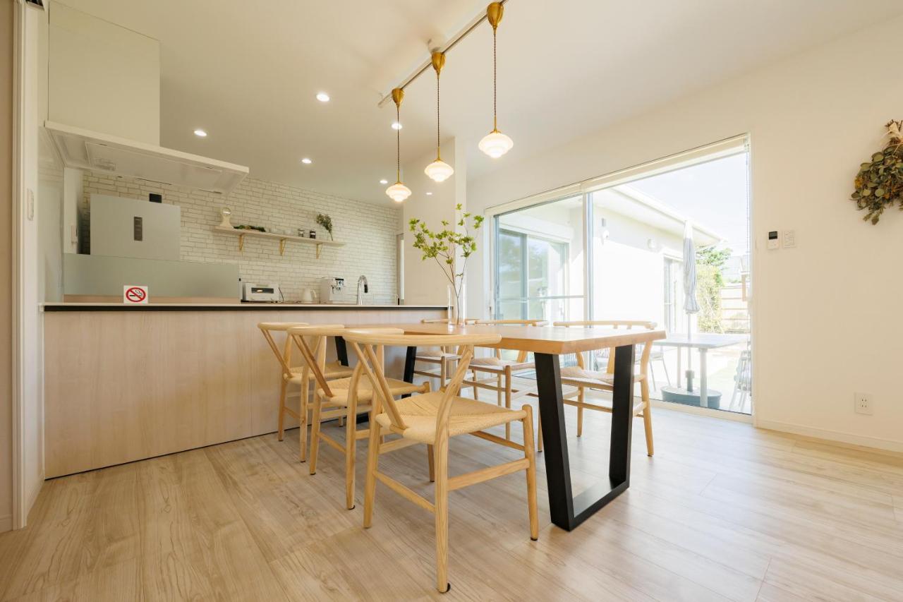New Villa Natural J 伊豆高原 城ヶ崎海岸 - Bed and Breakfast Ito