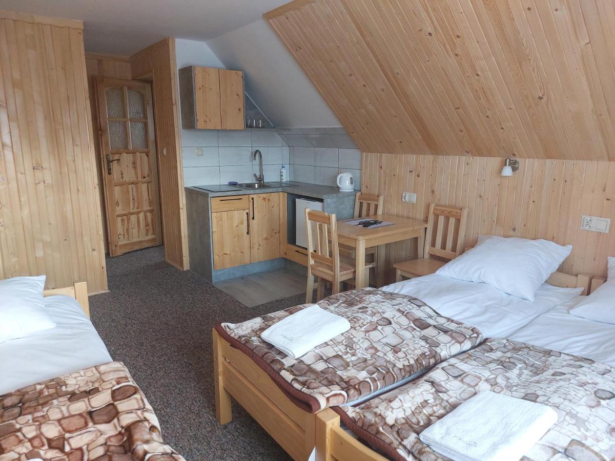 Triple Room with Private Bathroom
