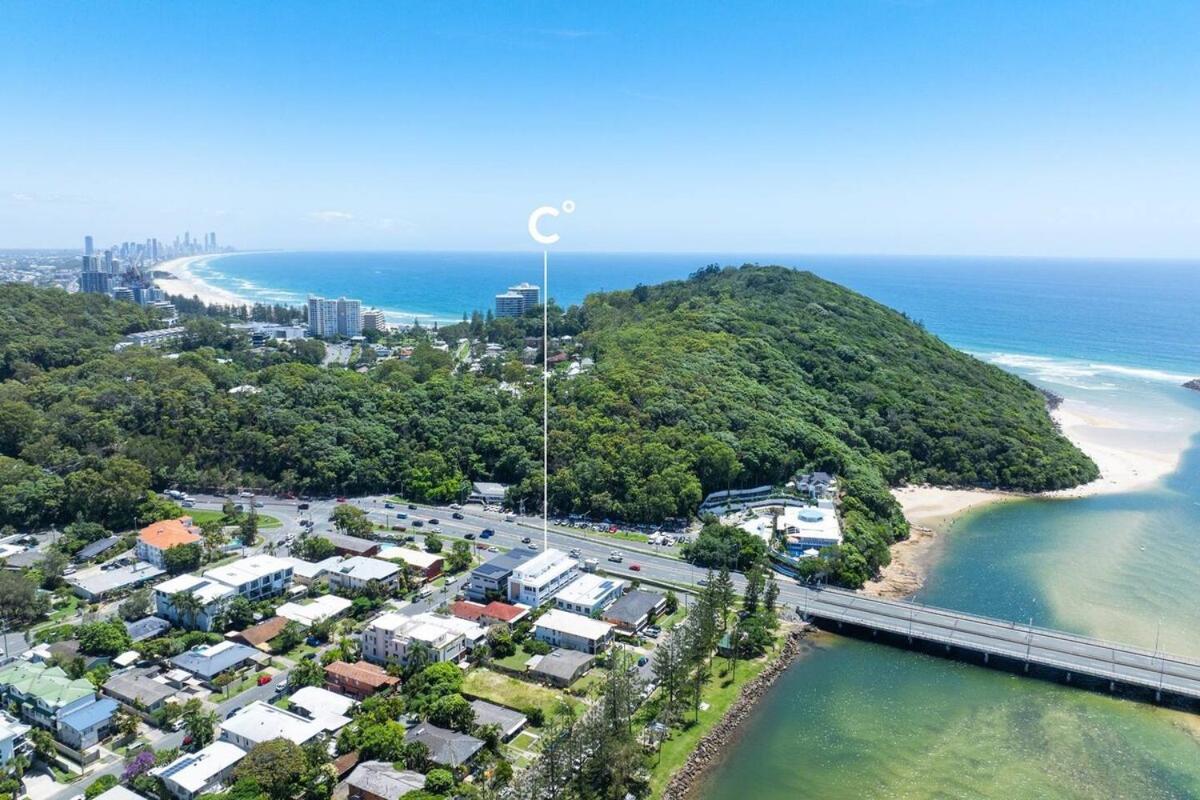 Burleigh Heads Luxury Townhouse - B&B