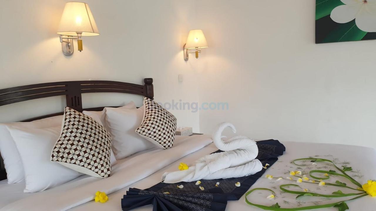 Suite with Mountain View