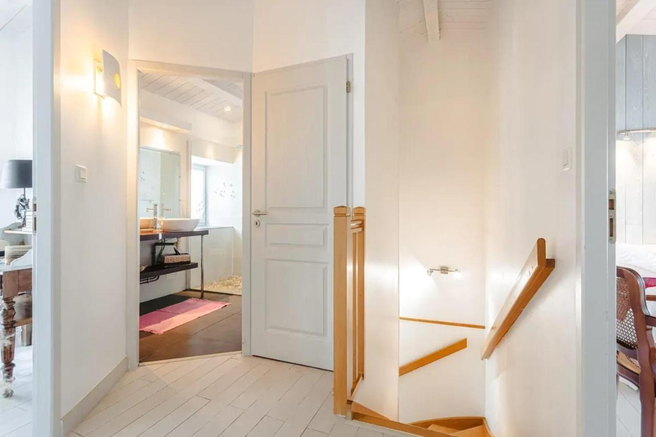 Maison confortable proche de la mer avec terrasse - B&B La Flotte