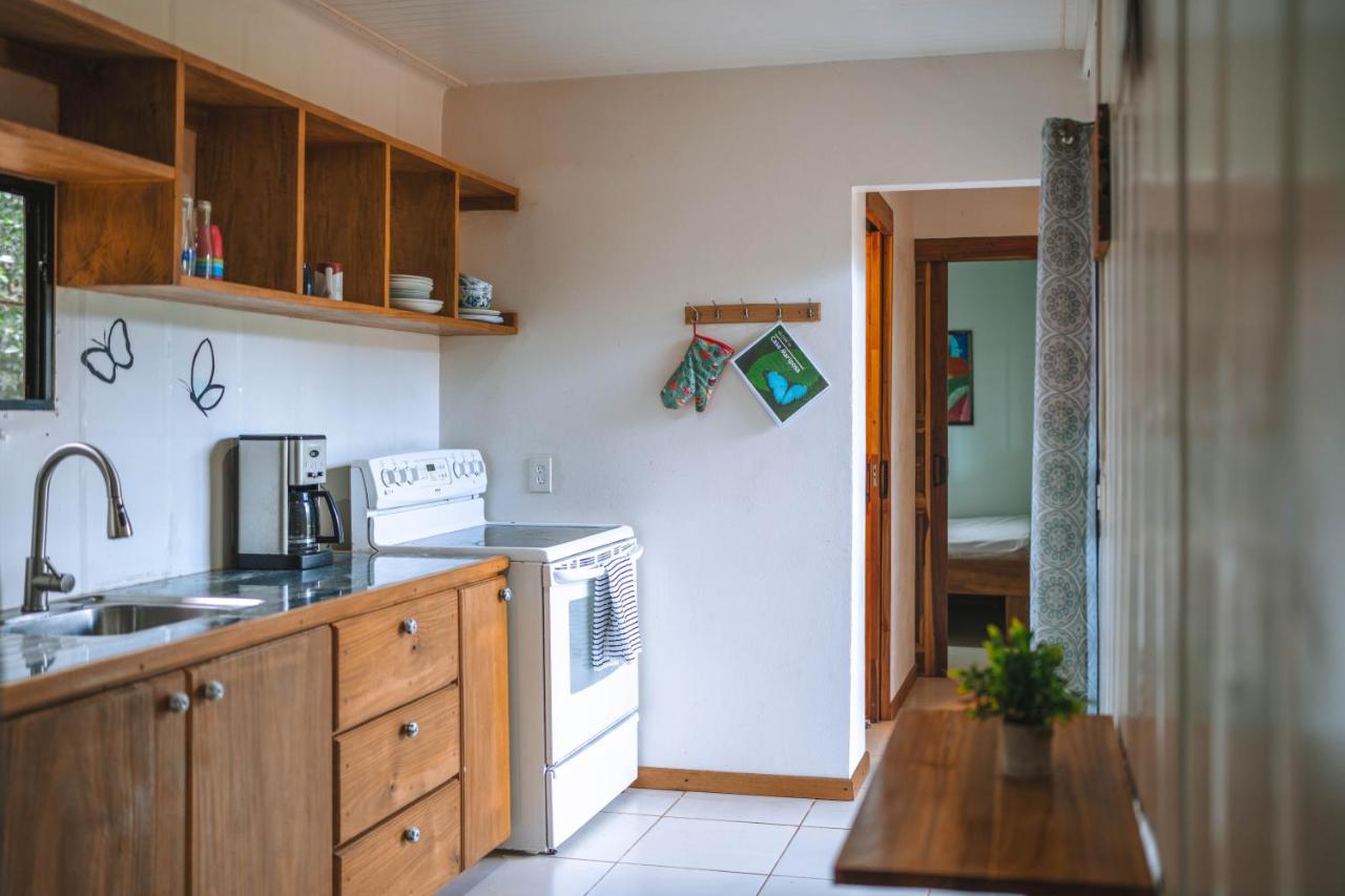 Casa Mariposa - Beach Walk Bungalows - B&B