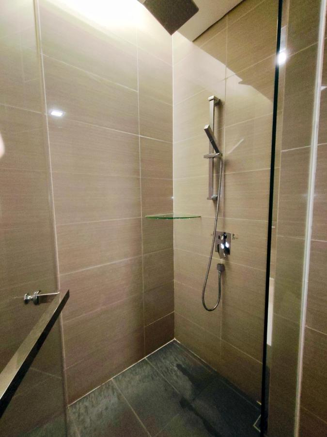 The Pine Hotel Family Suite Near Jonker - B&B Malacca