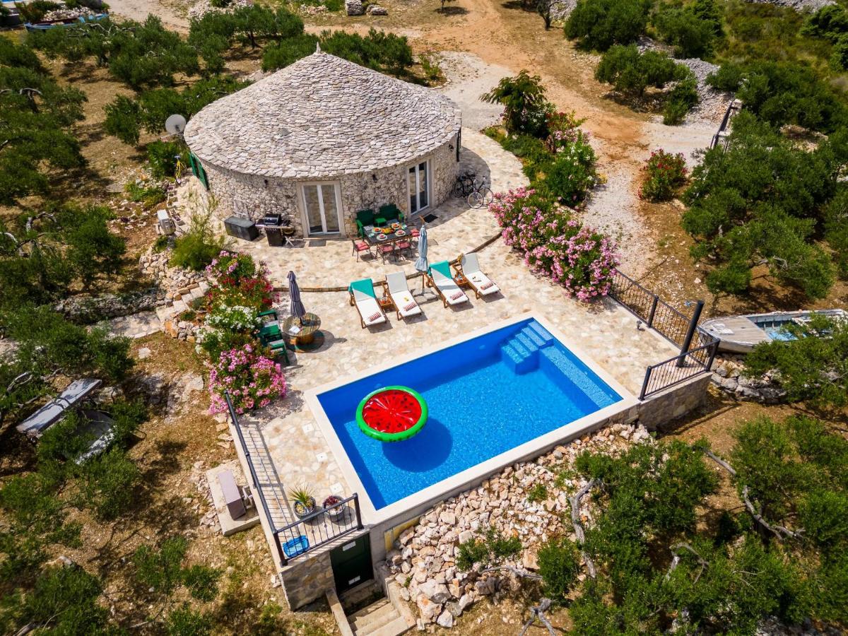 Island Getaway - Heritage House - B&B