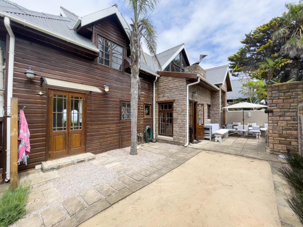 Southern Cross Oceanview Beach House - B&B