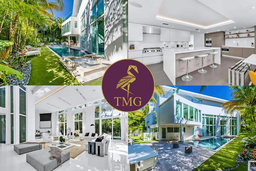 Villa Loggia Oasis Luxurious 6BD ,7BA with Resort Style Pool - B&B Golden Beach