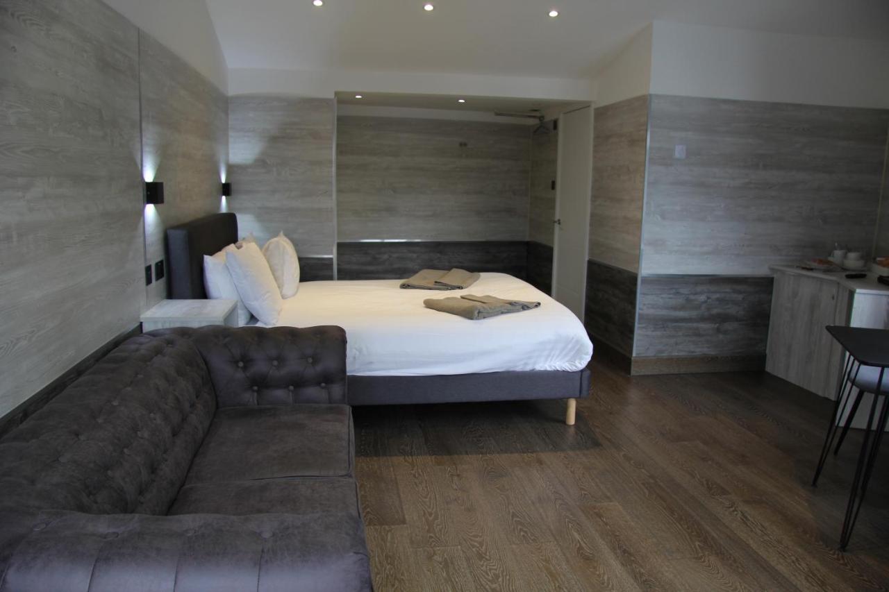 Deluxe Junior Suite