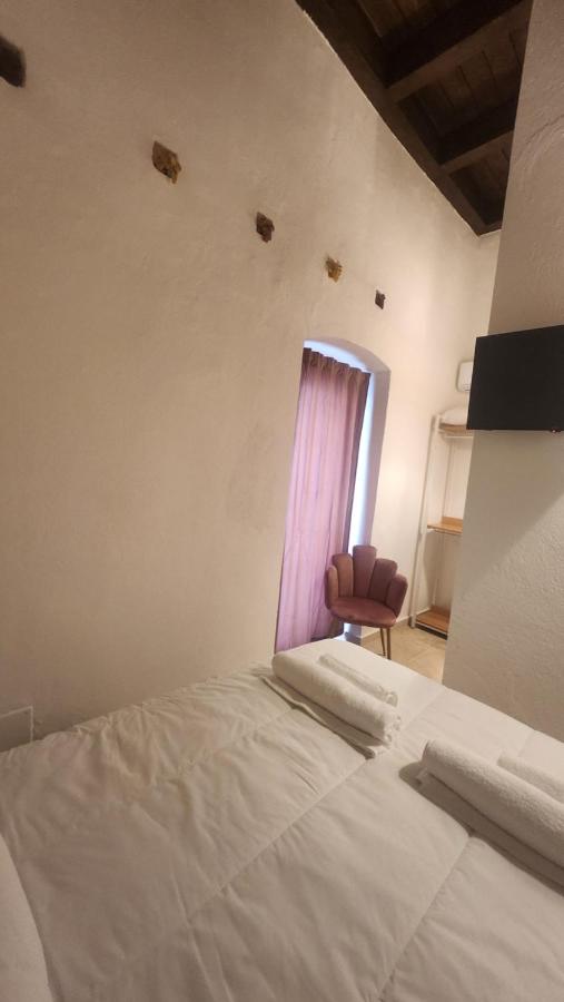 Camera Matrimoniale con Balcone