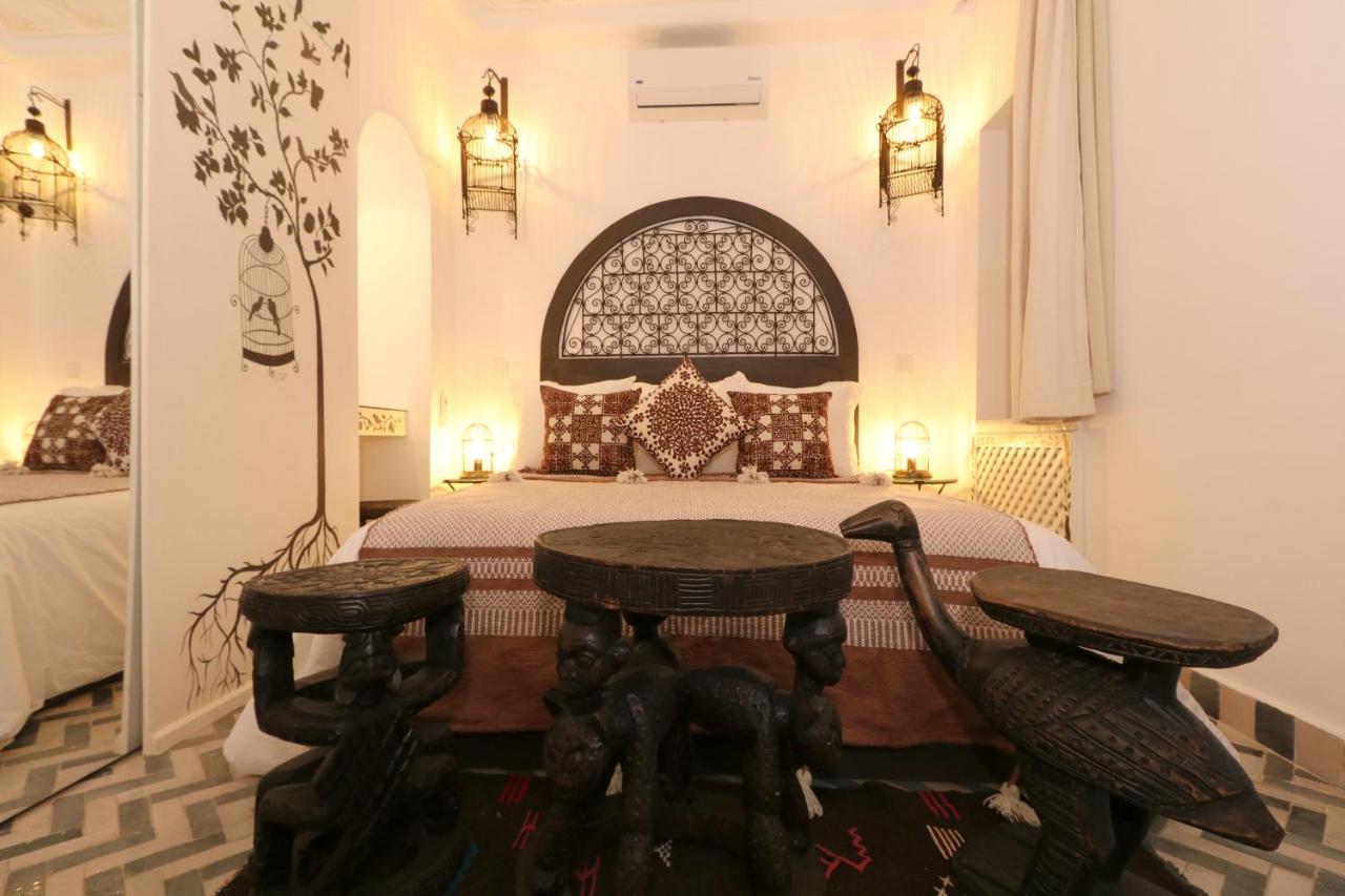 Deluxe Double Room with Shower