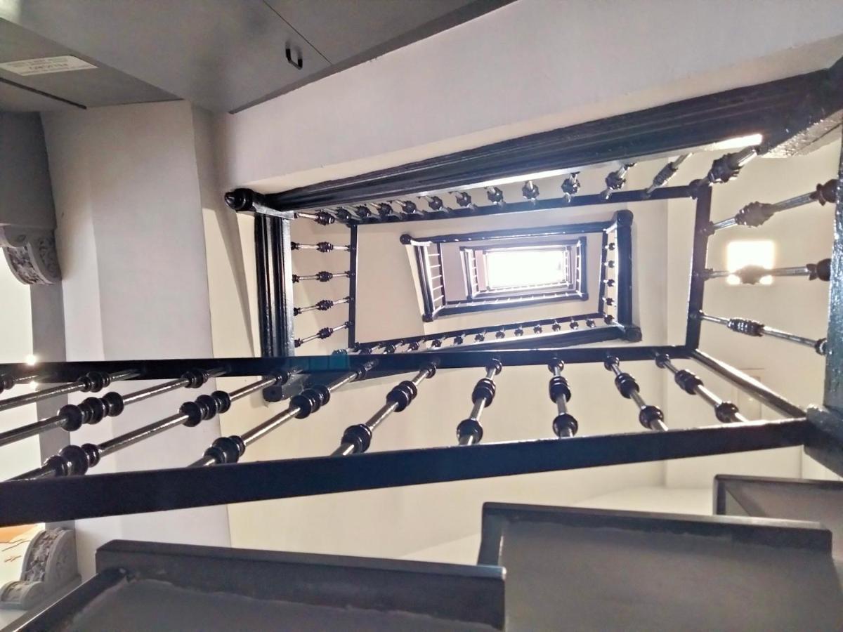 Apartamentos Turísticos Tenor by Bossh Hotels - Bed and Breakfast