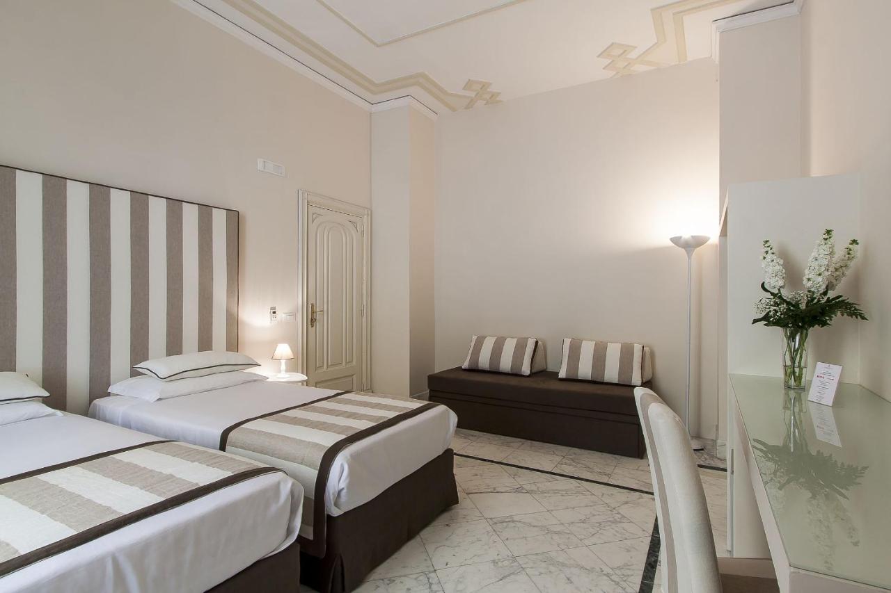Comfort Triple Room