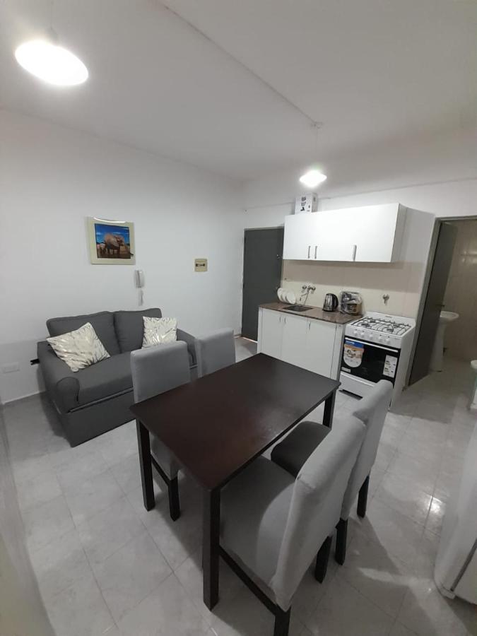 Zona Universitaria Totalmente amoblado - Chambres d’hôtes Corrientes