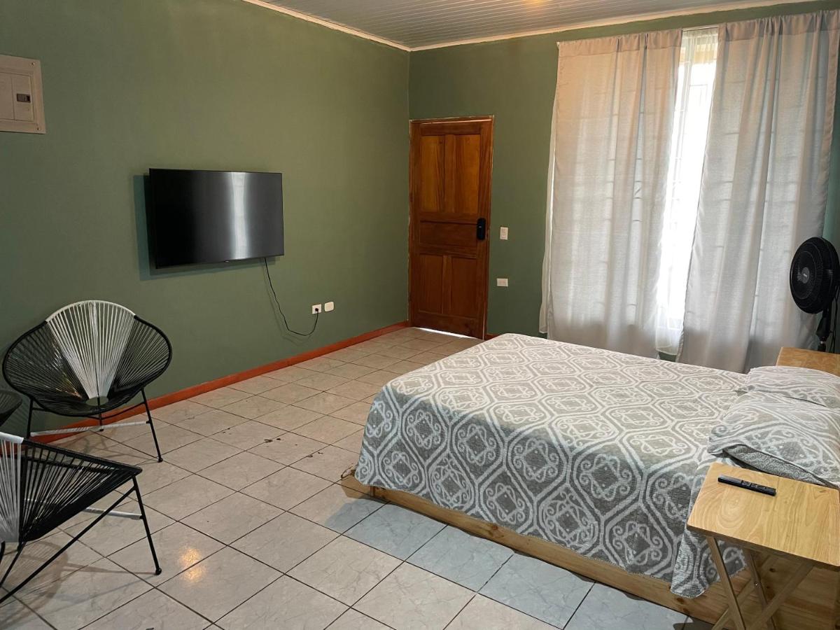 Big Sloth Apartment - B&B La Fortuna