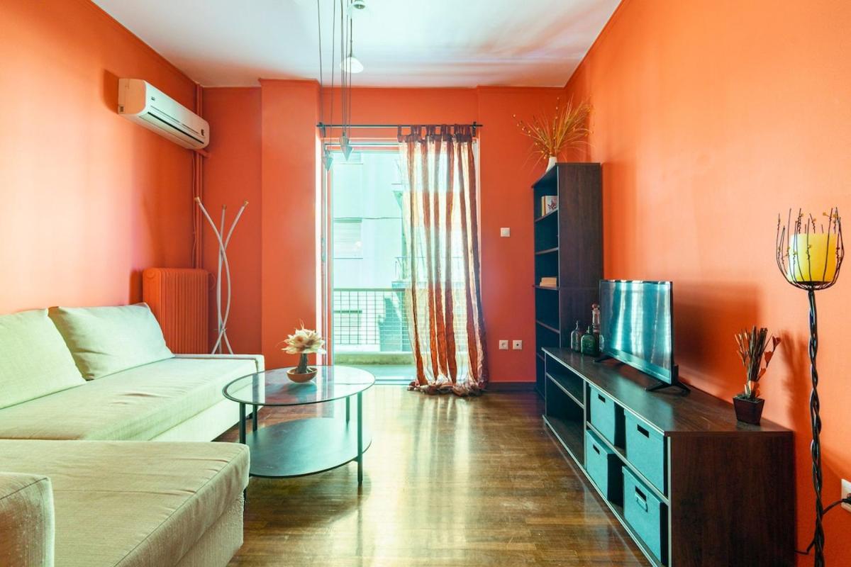 Lycabettus Discreet with breakfast items - B&B Athens