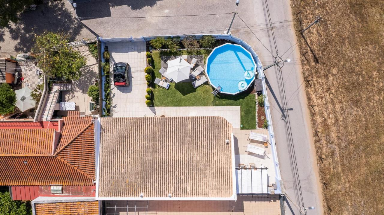 Moradia Familiar Piscina 5min Praia by HOST-POINT - Ferienwohnung Charneca de Caparica