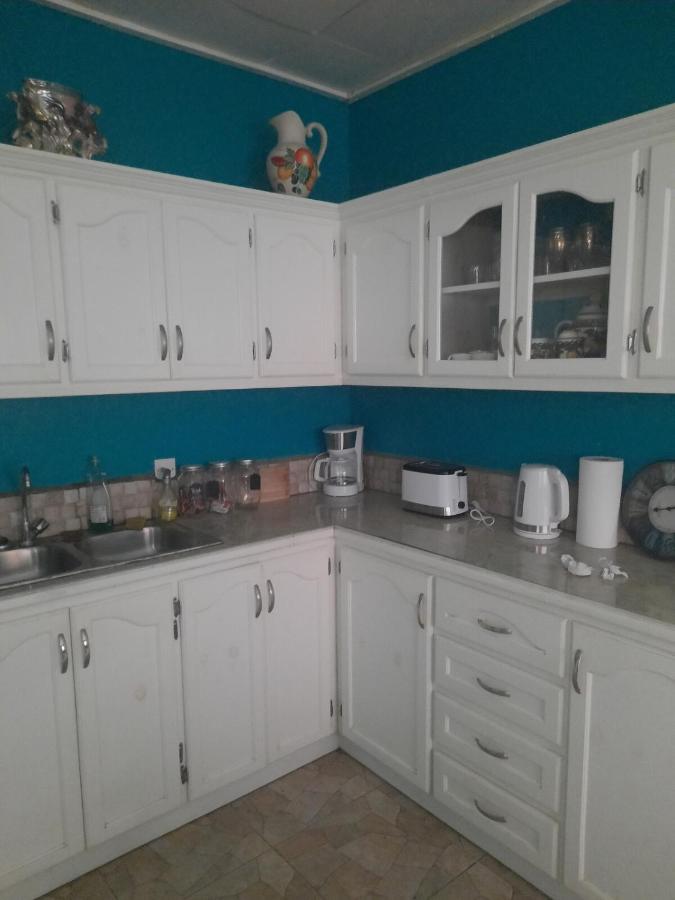 Jude Apartments - Chambres d’hôtes Soufrière