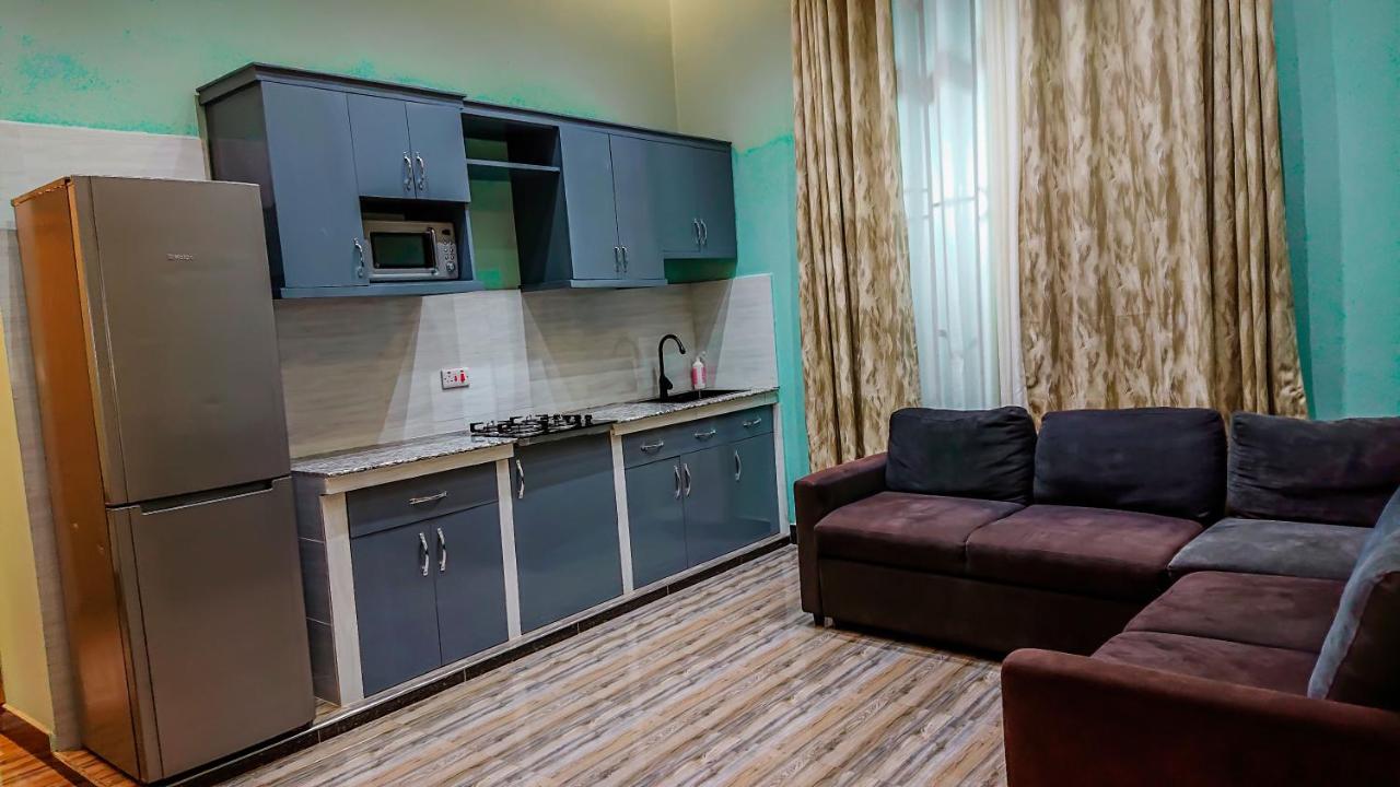 RJ's Apartments Korogwe - B&B