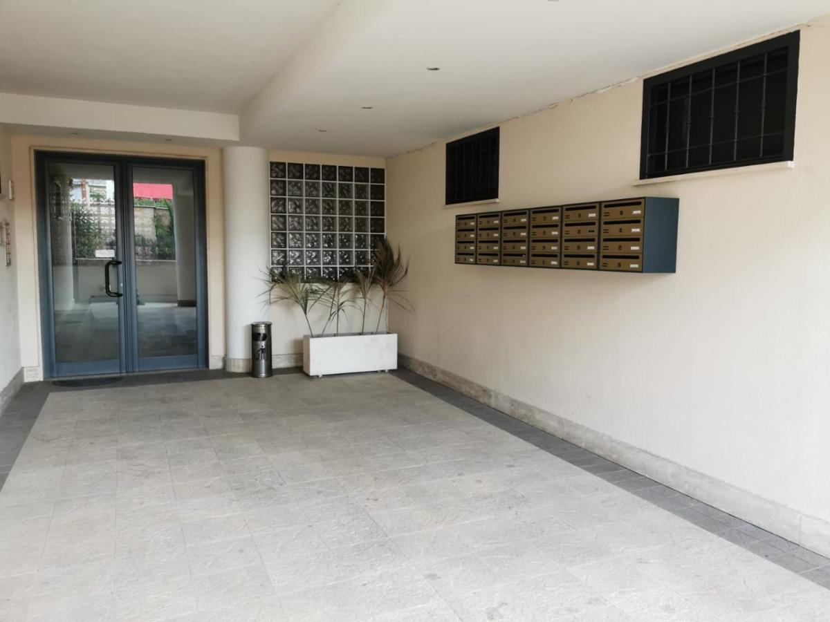 Palmi Apartments - Chambres d’hôtes