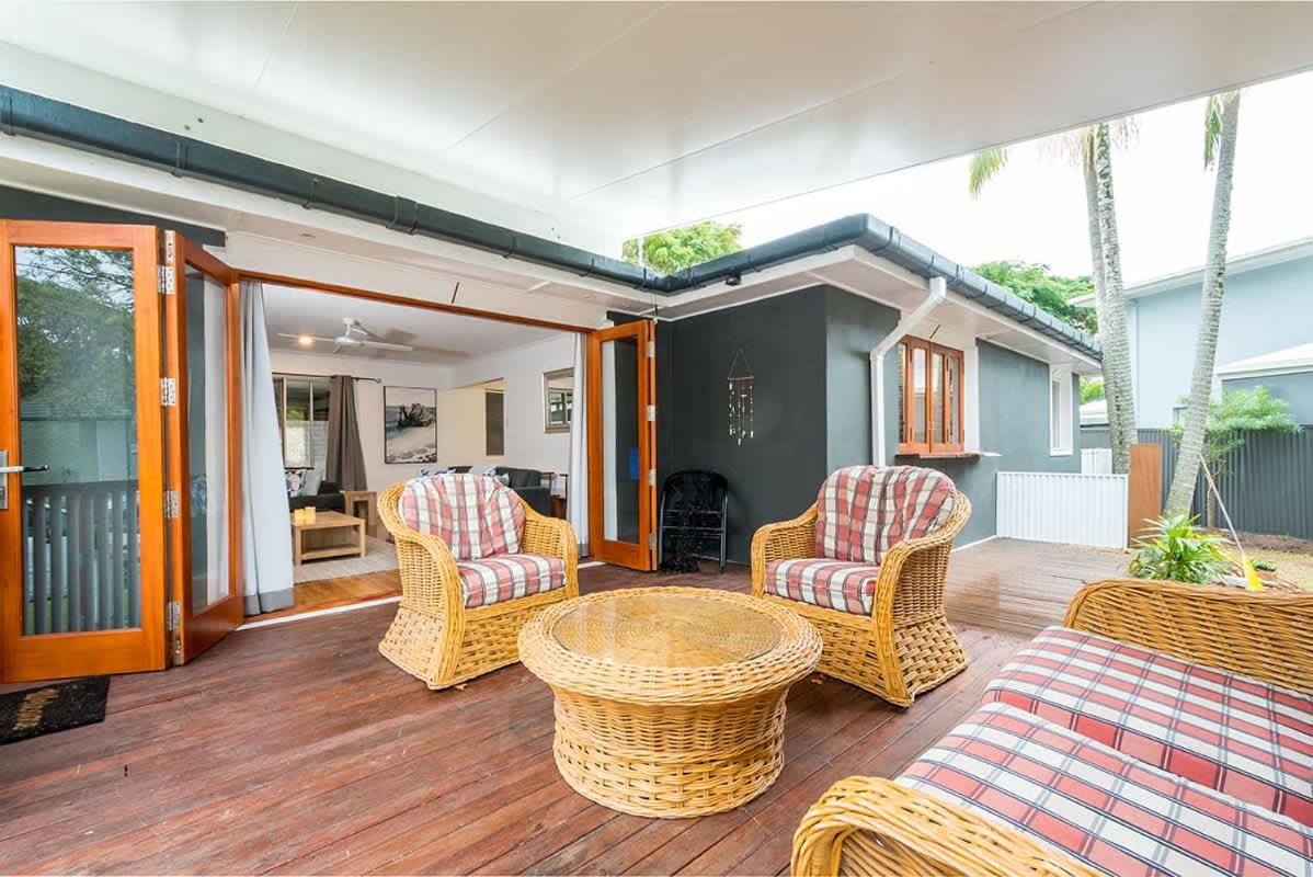 Driftwood By Khove - B&B Gold Coast