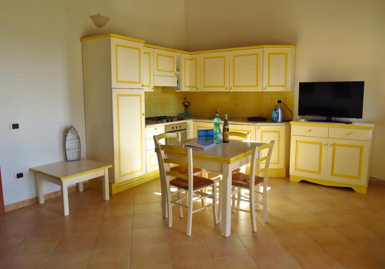 Apartment no 17 I Mirti di Porto Pozzo - Bed and Breakfast Porto Pozzo