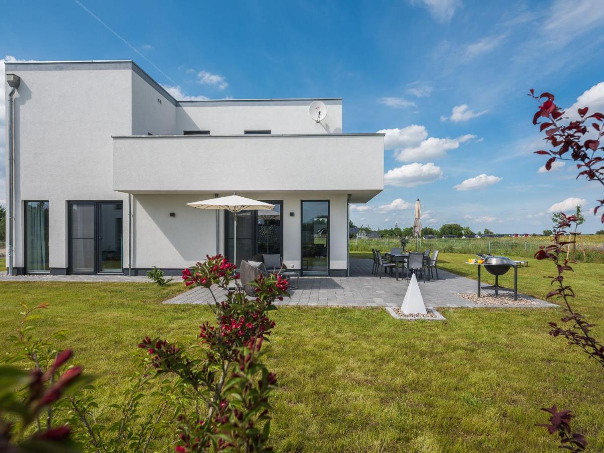 Luxus-Ferien-VILLA CACCIATORE - Ferienwohnung Göhren-Lebbin
