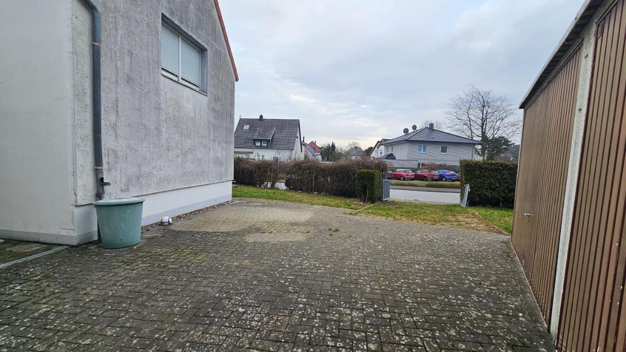 4 ZIMMER, TERRASSE, GROßER PARKPLATZ, TOP ANBINDUNG, FREE WIFI - B&B