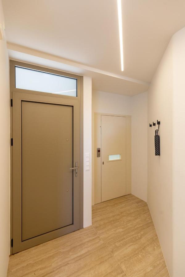 Three-Bedroom Superior Apartment
