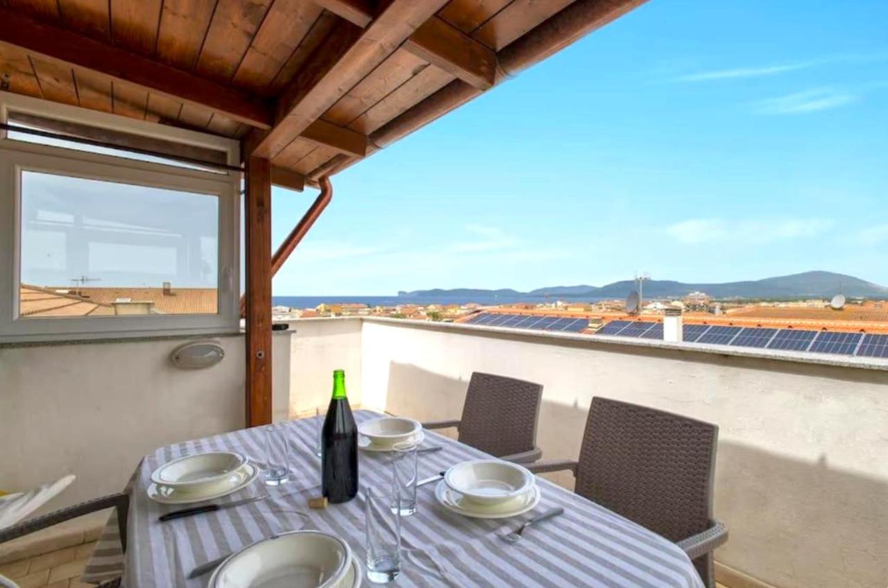 Sea view terrace Masala close to the beach of Lido di San Giovanni in Alghero - B&B Alghero