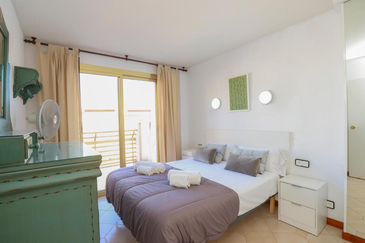 Appartement 2 Chambres avec Balcon et Vue sur la Mer
