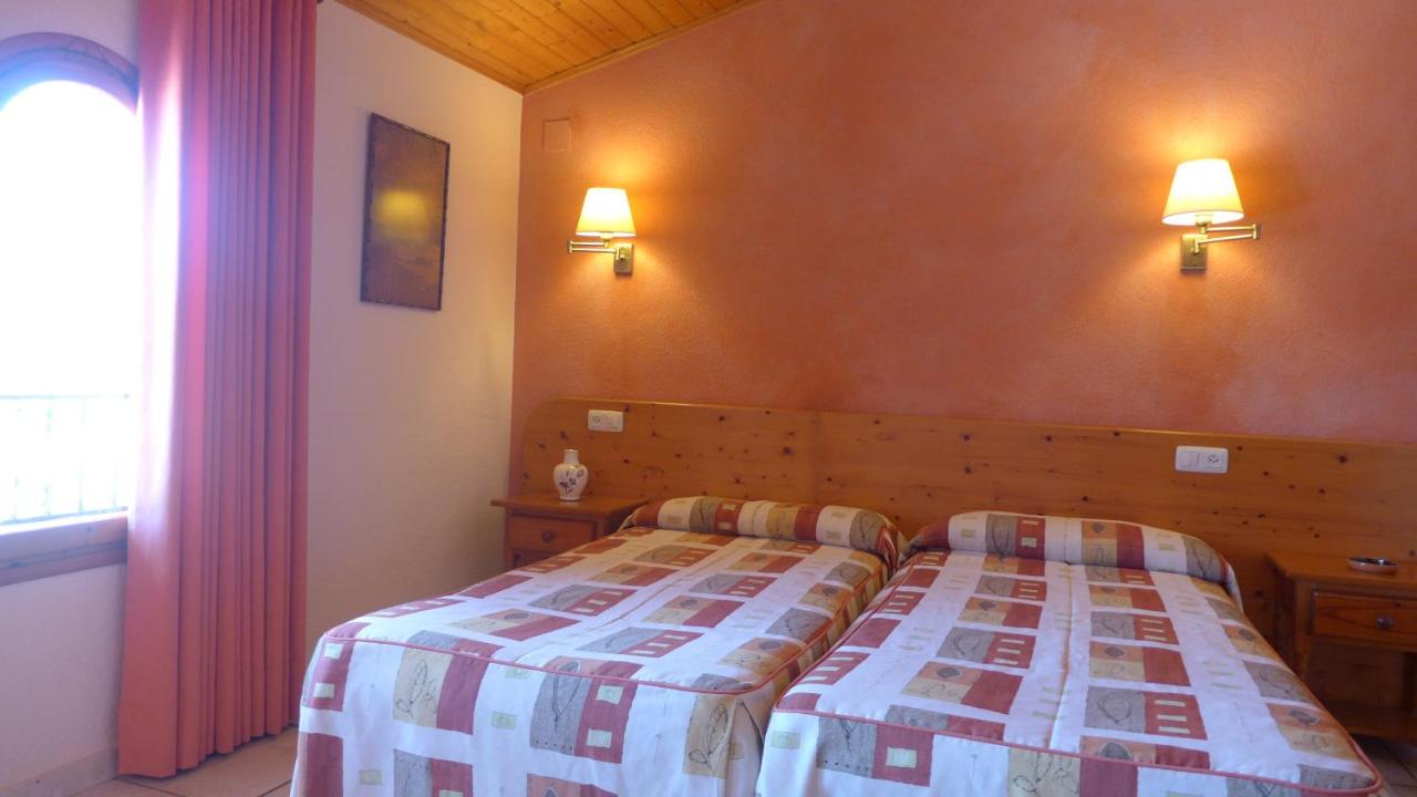 Twin Room with Town Views