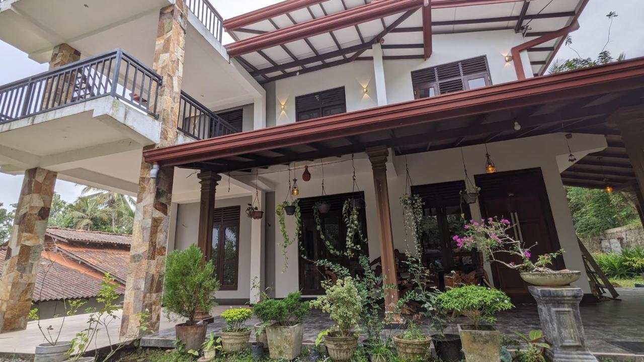 Bellezza Home stay - B&B Tangalle