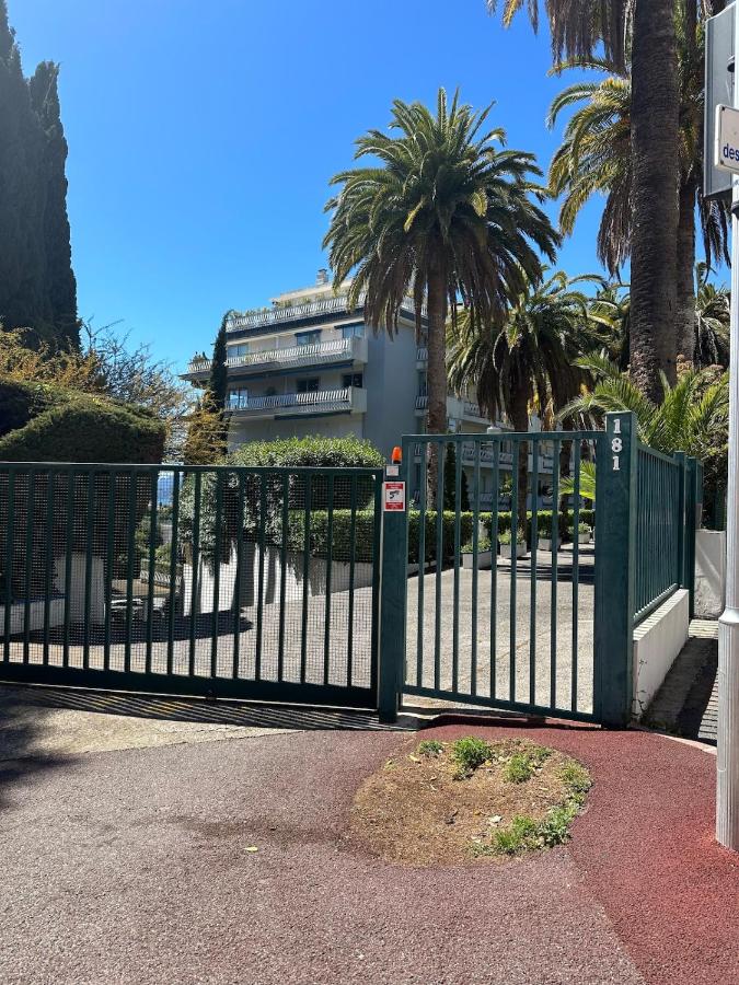 T2 with garden and parking - Bed and Breakfast Cannes