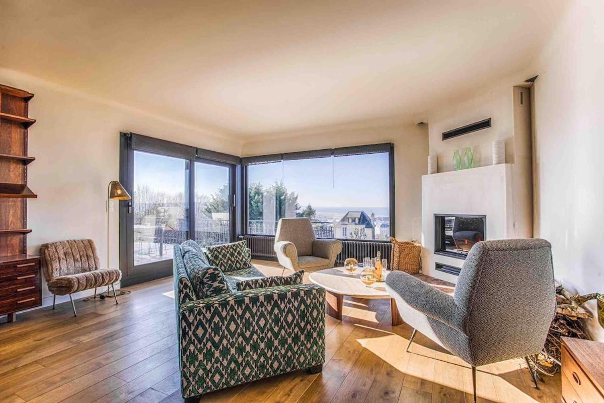 Arc-en-Ciel luxueuse villa, vue mer exceptionnelle - B&B