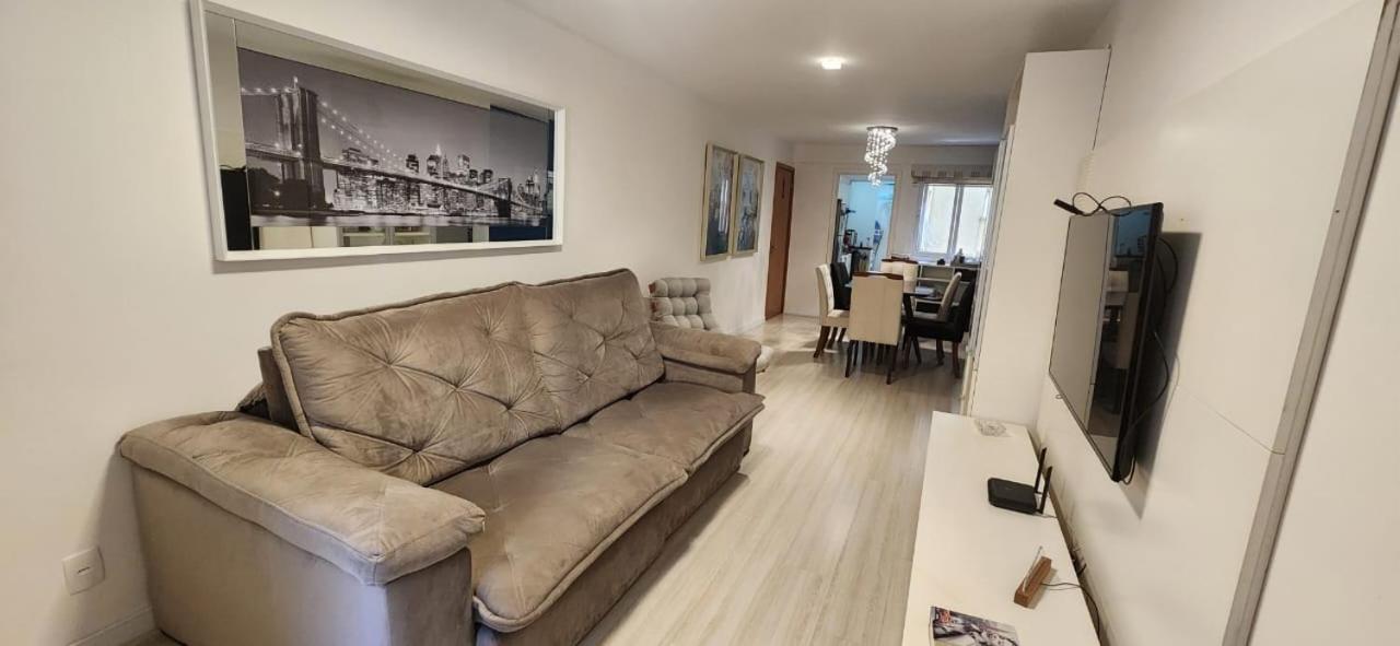 Encanto da Serra! Piscina Aquecida, Sauna, Academia e Play! - B&B Teresópolis