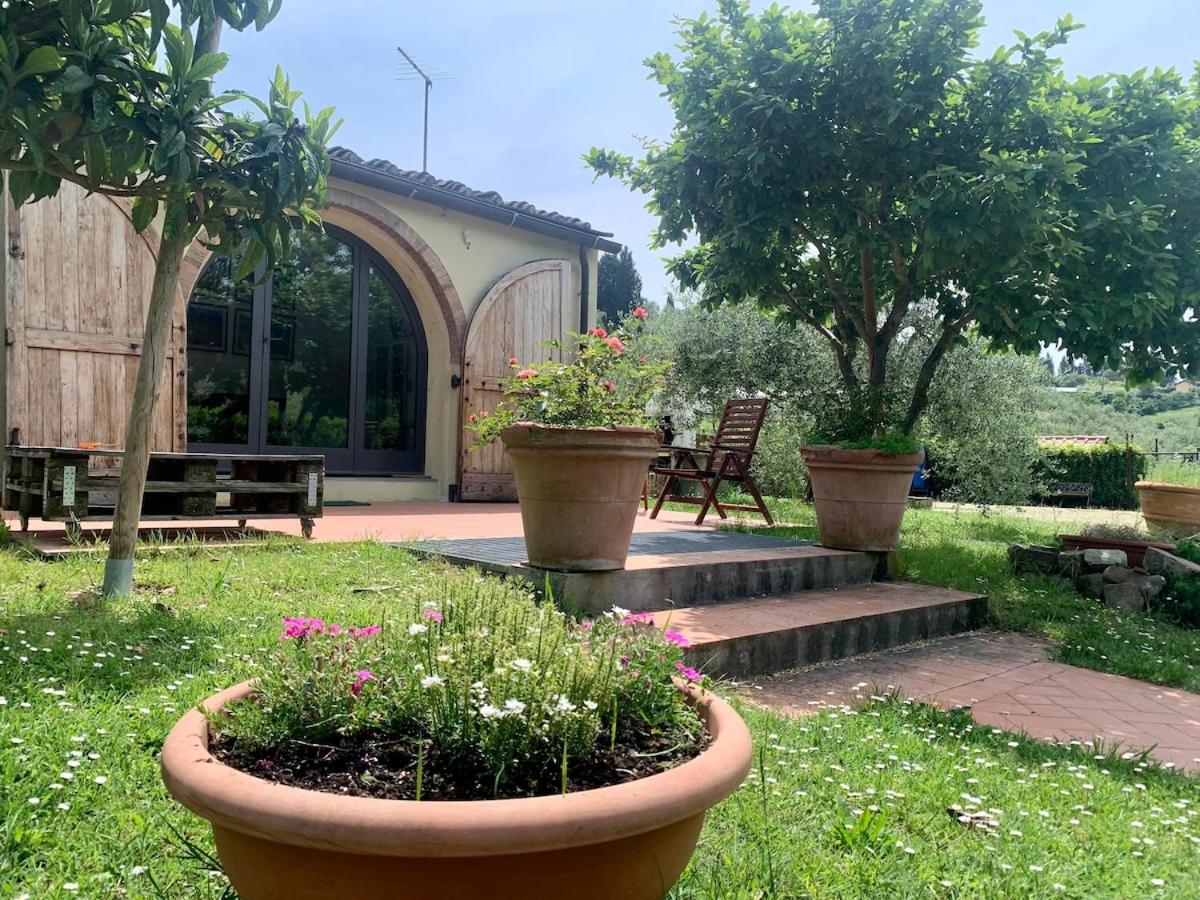 Gigallino in campagna, a due passi da Firenze - B&B Terra Rossa