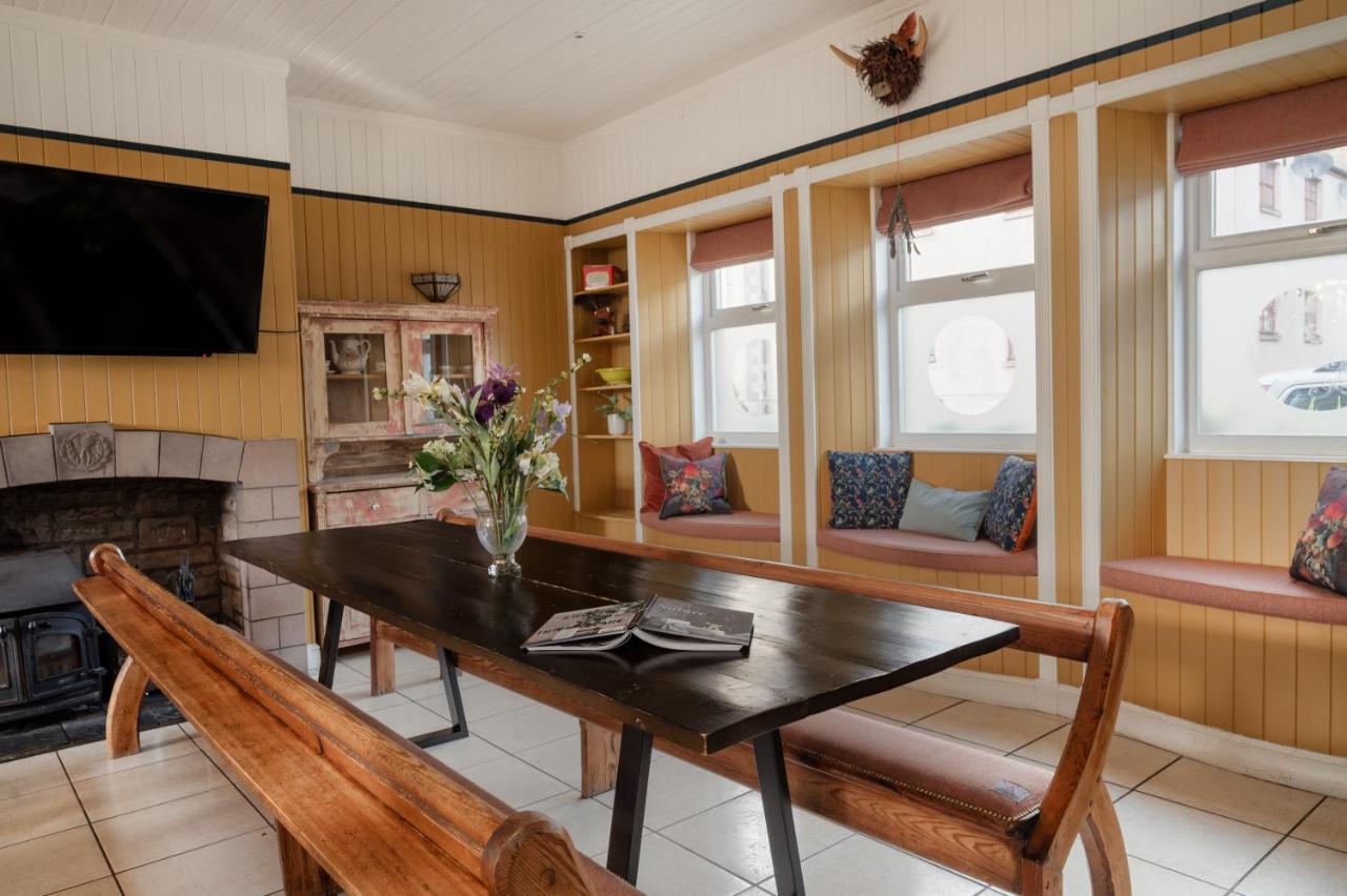 50TheHighstreet by The House of Danu - Bed and Breakfast