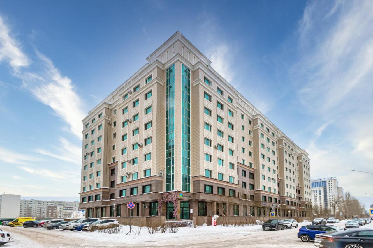 Уютные апартаменты в центре столицы, ЖК Авиценна 2 - Ferienwohnung Astana