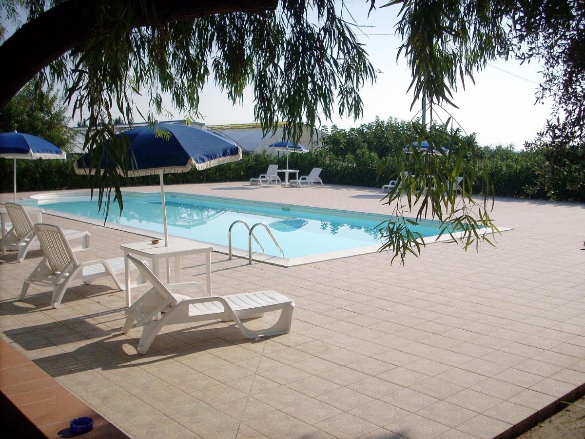 Agriturismoteo - B&B Bernalda