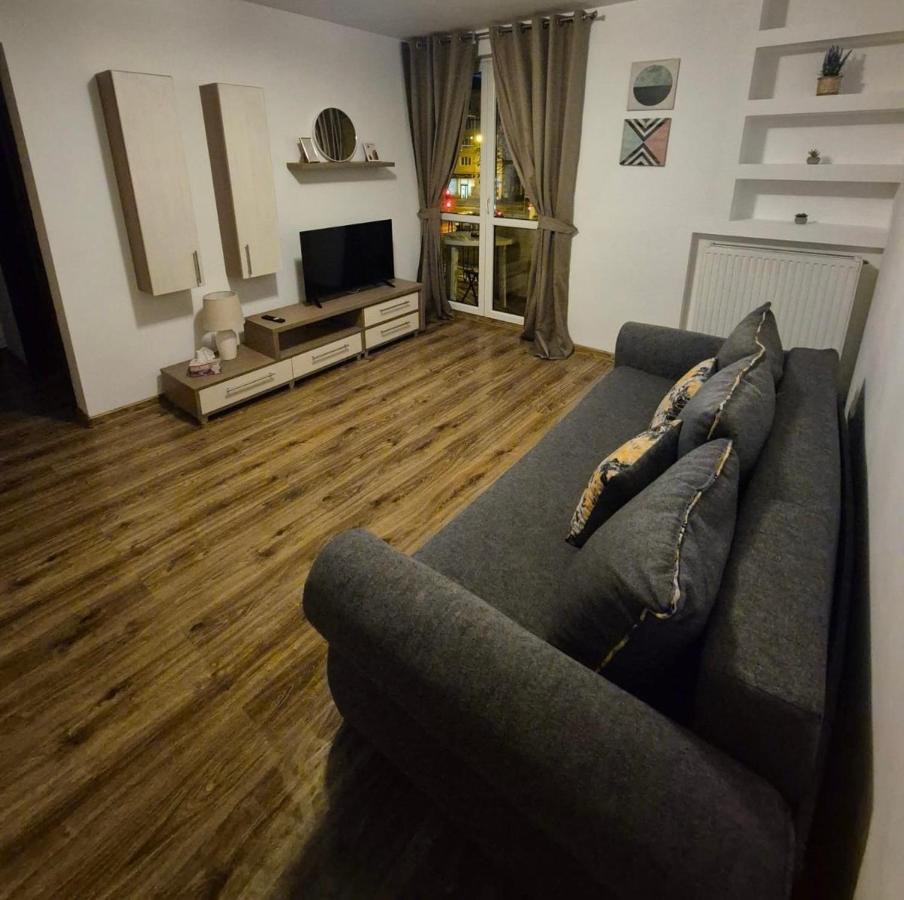 Milan Apartament-in the center of Târgu Mureș - B&B