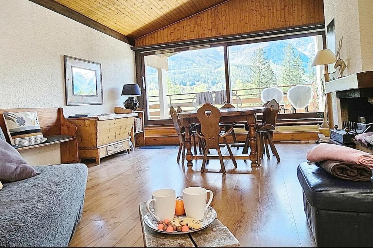 Charming T3 with terrace in Chamonix - Bed and Breakfast Chamonix