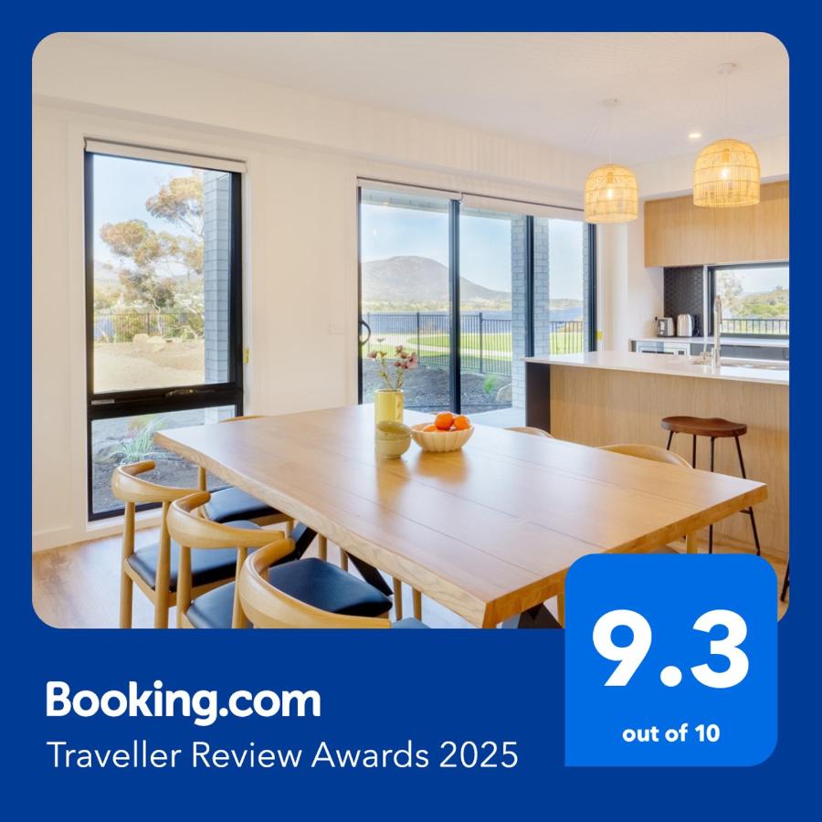 Hobart Luxury Waterfront Retreat 4BR Award-Winning Stay - B&B Hobart