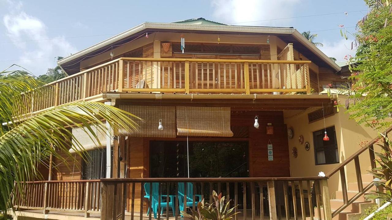 Castara Roundhouse - Ocean View - B&B Castara