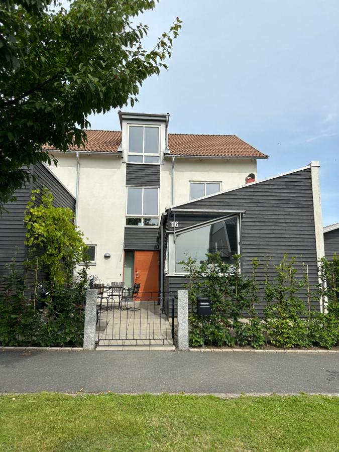 Modernt boende med perfekt läge i Jönköping - Bed and Breakfast Jönköping