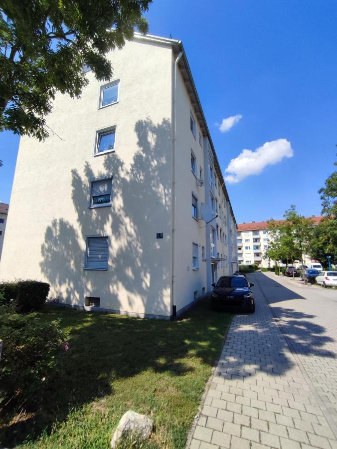 Business & Leisure Apartment - Bed and Breakfast